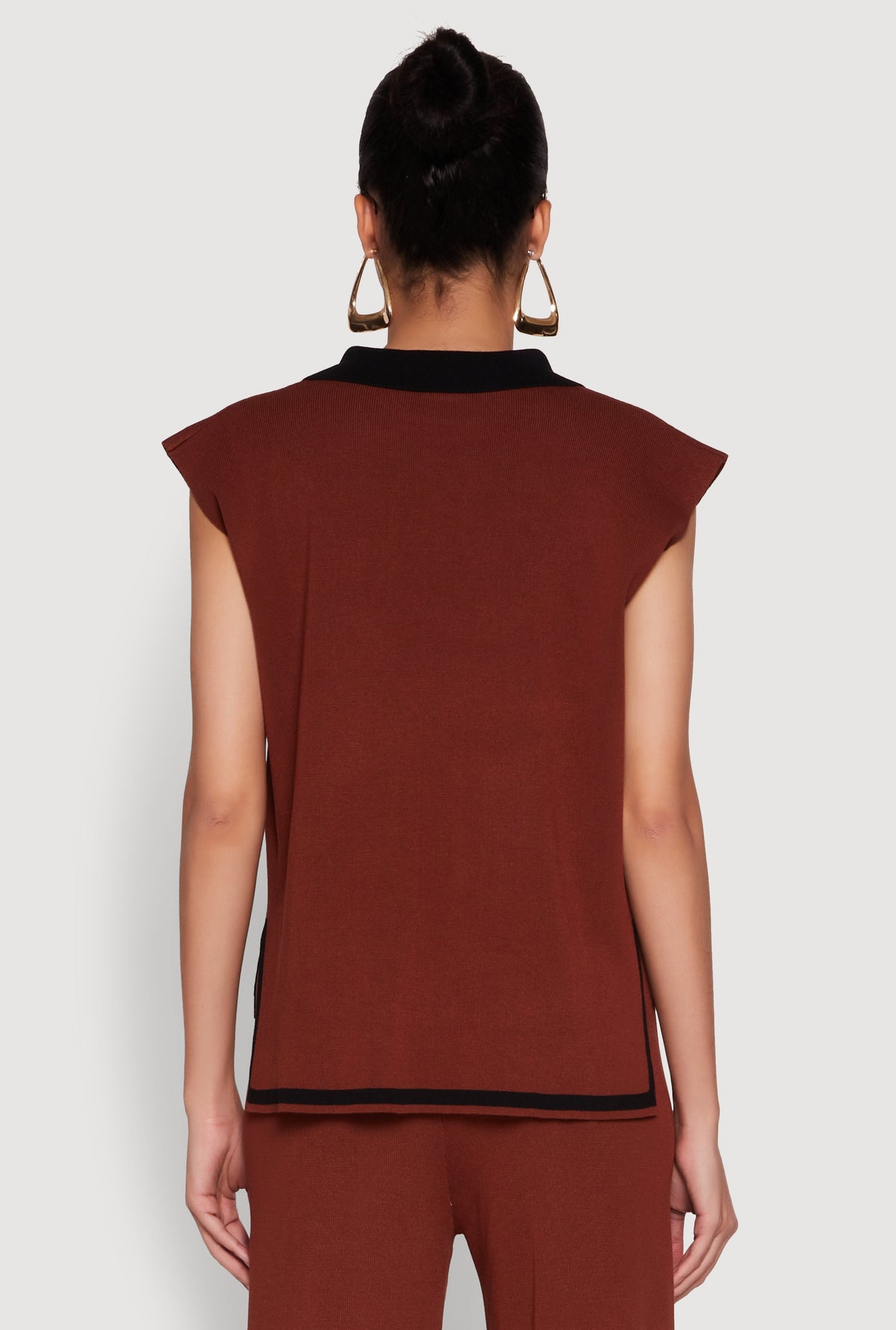 Daisy Contrast Trim Cap Sleeve Blouse